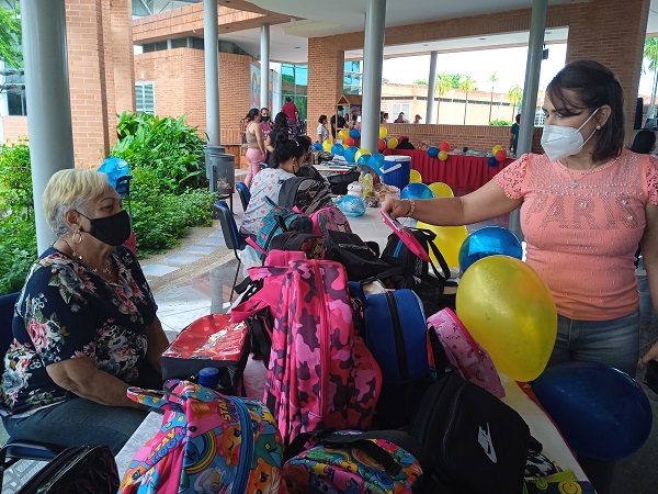 Metro de Valencia realizó segunda Expo Emprendimiento Metro 2022 