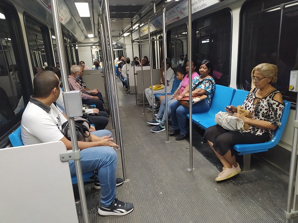 Más de 300 mil personas se movilizaron en el Metro de Valencia durante el mes de mayo